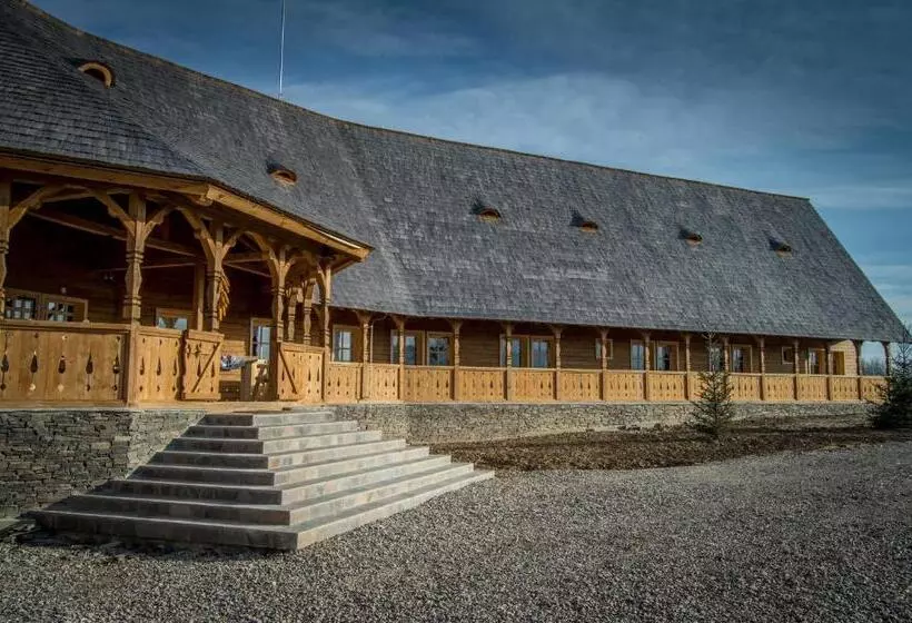 Majatalo Plai Cu Peri