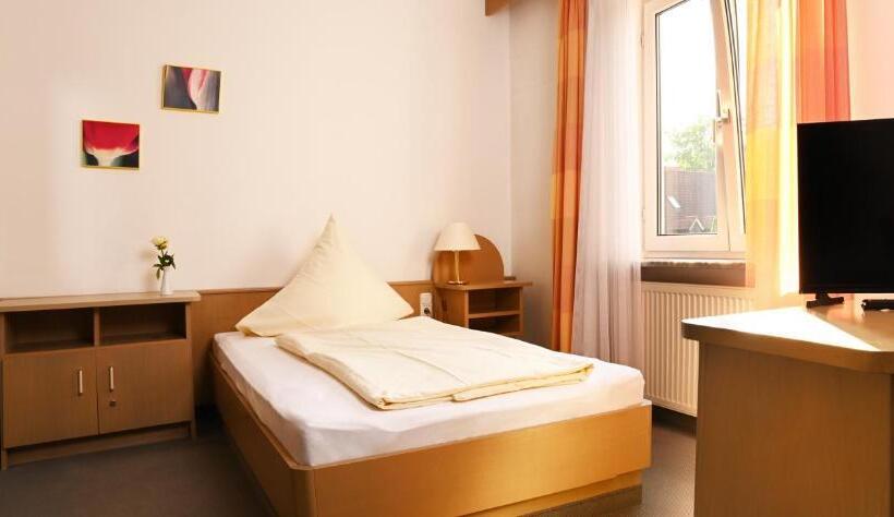 Пансион Zum Alten Wirt