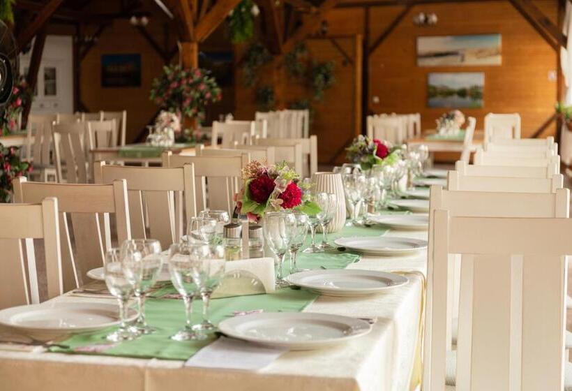 استراحتگاه Complex Turistic Darina Sancraiu De Mures