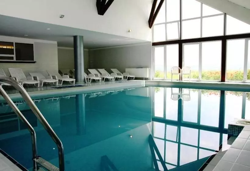 Lomakeskus Complex Turistic Darina Sancraiu De Mures