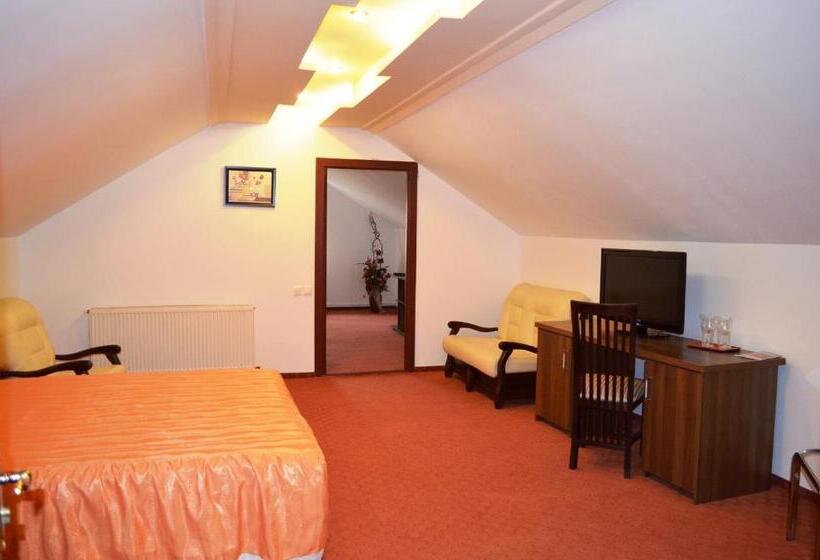 استراحتگاه Complex Turistic Darina Sancraiu De Mures