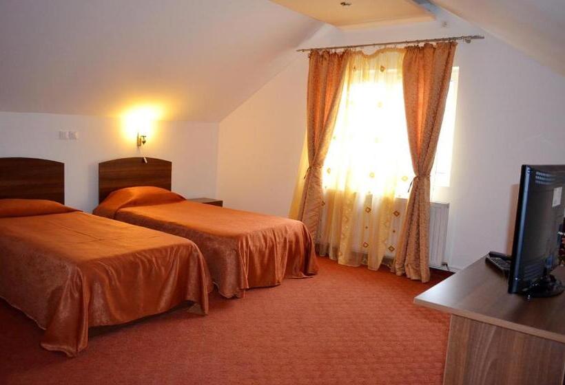 استراحتگاه Complex Turistic Darina Sancraiu De Mures