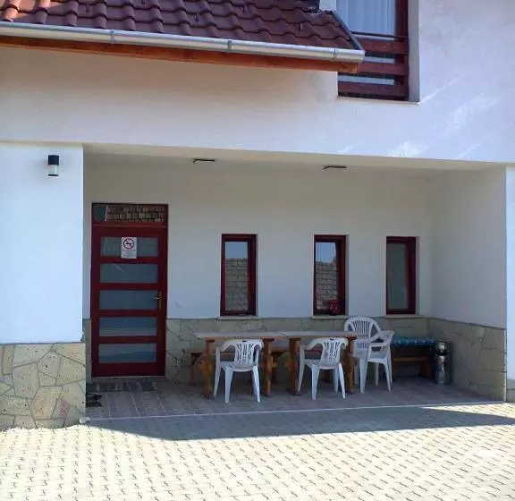 Aba Vezér Panzió