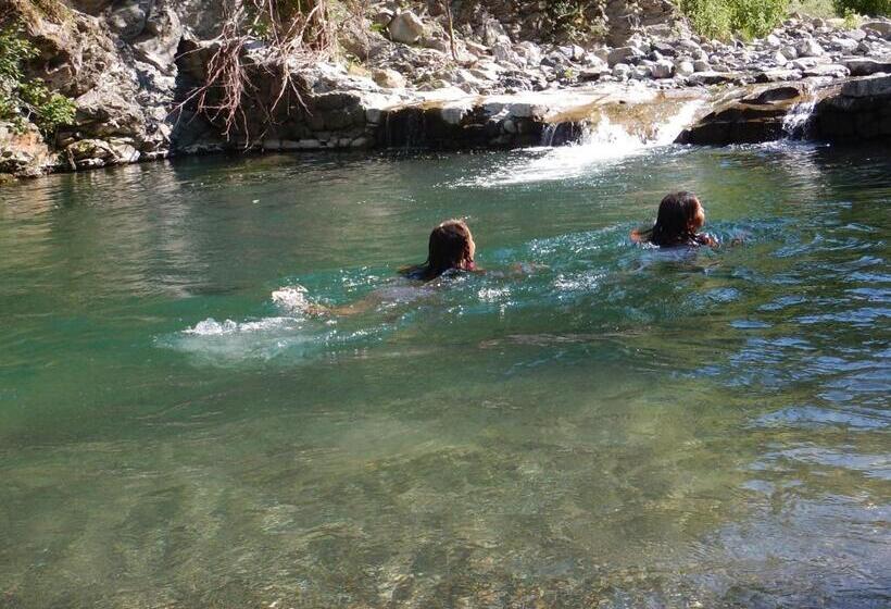 צימר Agriturismo Mulino Marghen Restored Watermill Retreat Center