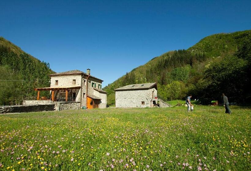 צימר Agriturismo Mulino Marghen Restored Watermill Retreat Center