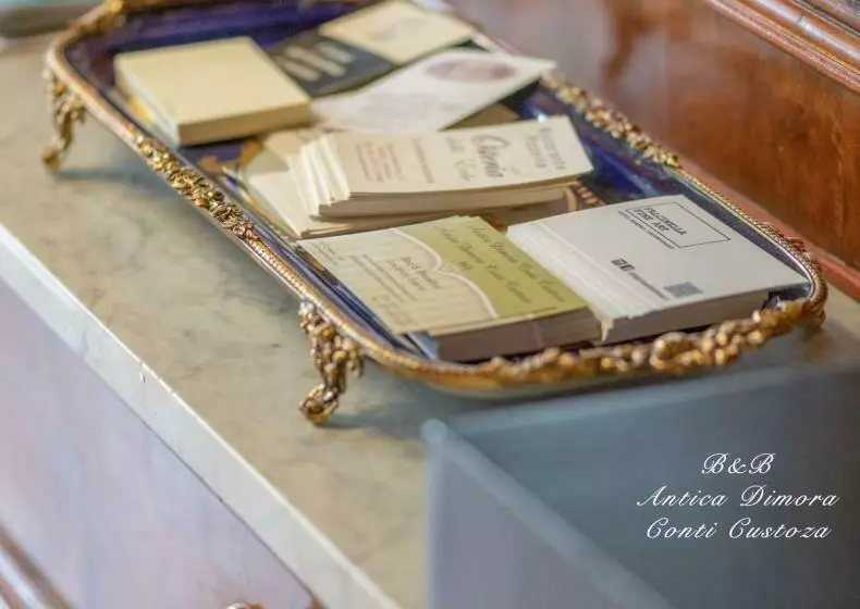 Aamiaismajoitus (B&B) Antica Dimora Conti Custoza