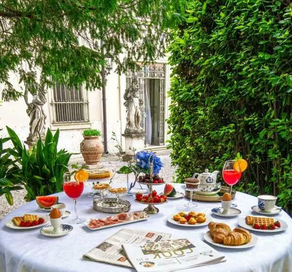 Aamiaismajoitus (B&B) Antica Dimora Conti Custoza