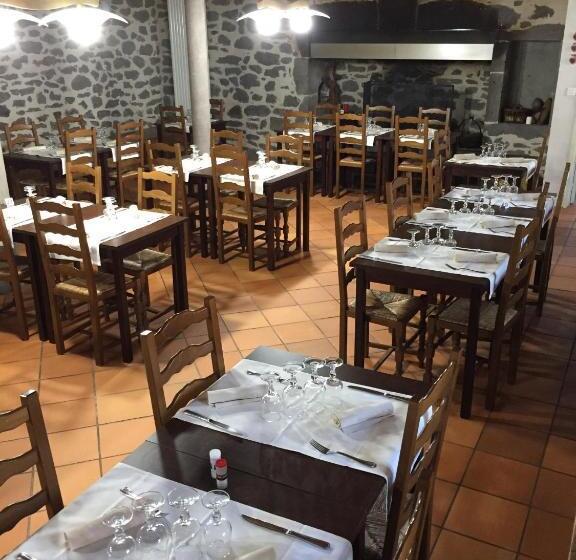 مبيت وإفطار Auberge Les Fontilles