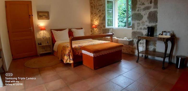 ベッドアンドブレックファースト Chambres D Hôtes Le Foursou