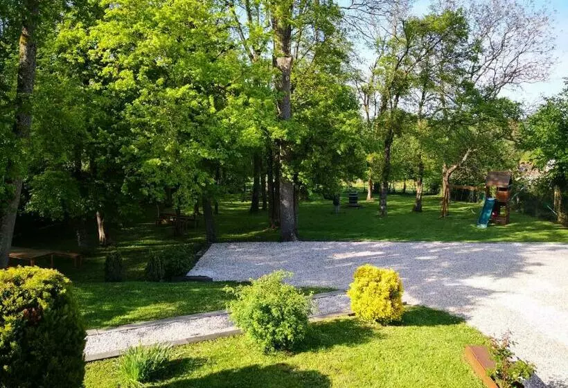 Aamiaismajoitus (B&B) La Rose Des Vents