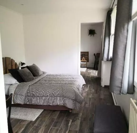 Aamiaismajoitus (B&B) La Rose Des Vents