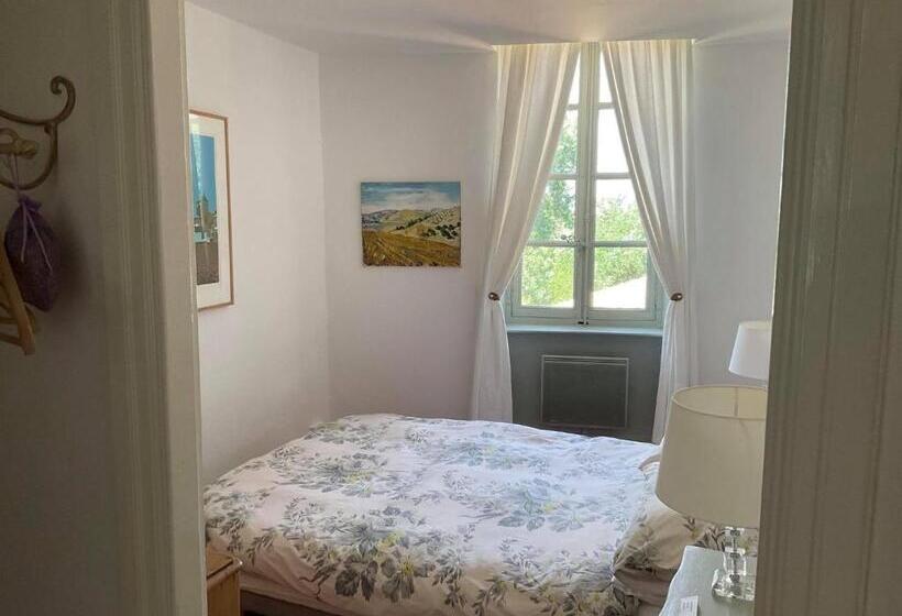 مبيت وإفطار La Souqueto