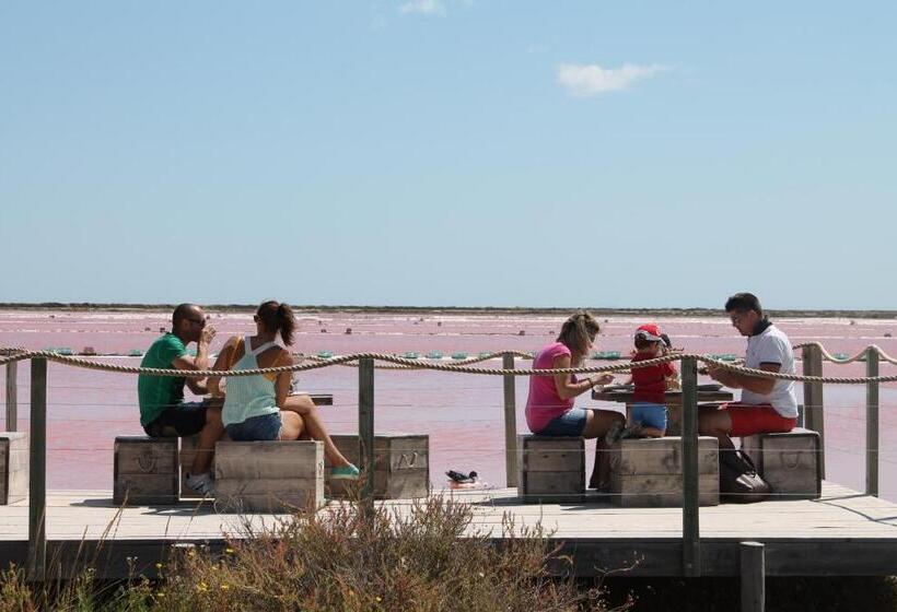 مبيت وإفطار La Souqueto