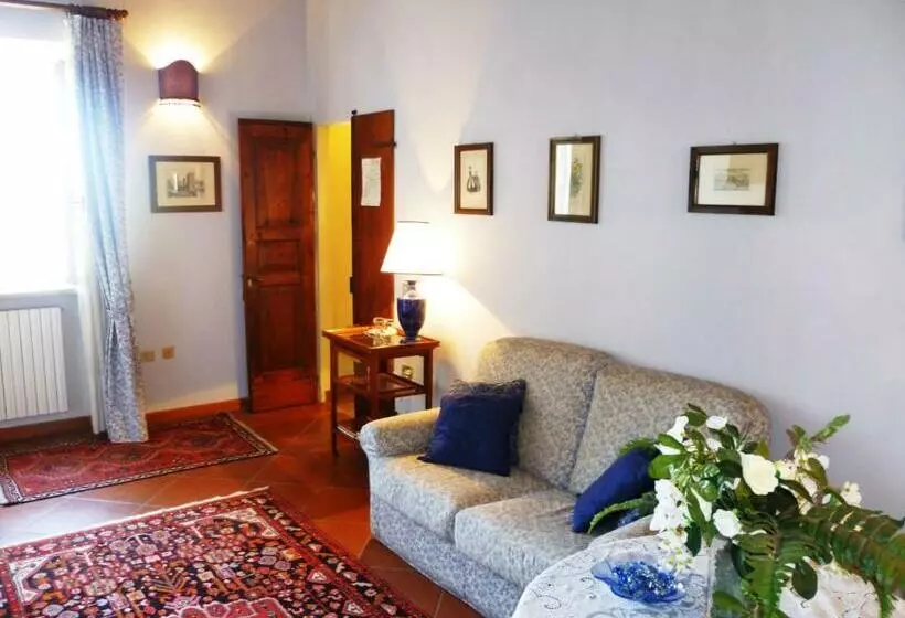 ベッドアンドブレックファースト Locanda Di Villa Torraccia