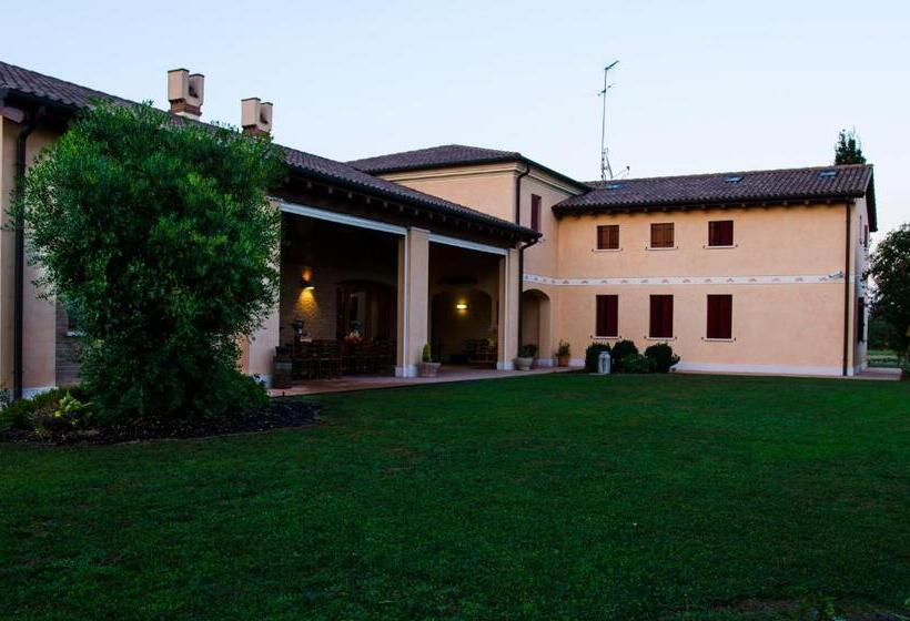 ホテル Agriturismo Alle Rose