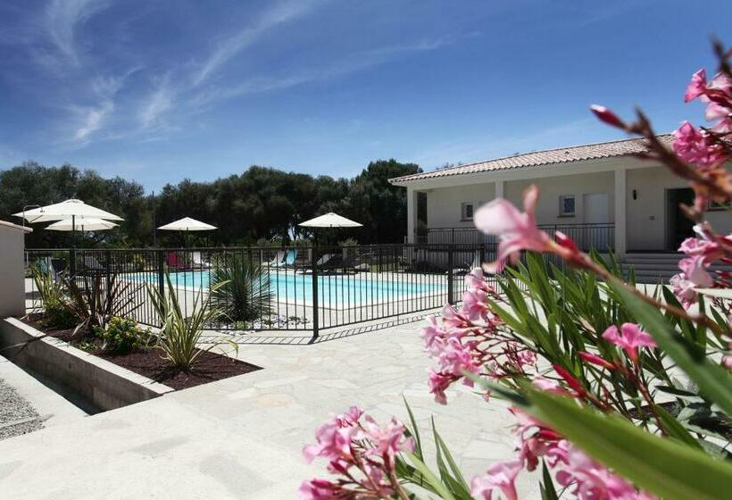 בית מלון כפרי Hôtel Des Nacres