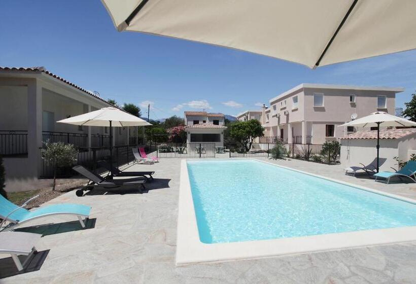 בית מלון כפרי Hôtel Des Nacres