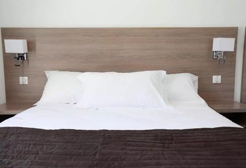 Hotelli Hôtel Des Nacres