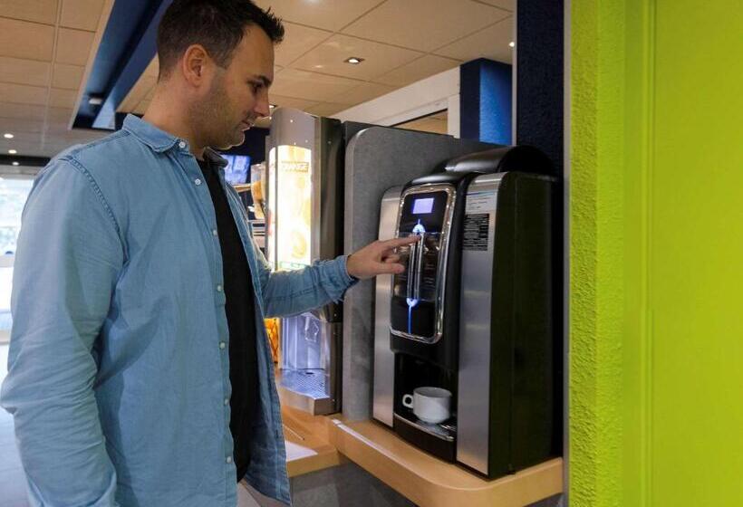 Отель Ibis Budget Albertville