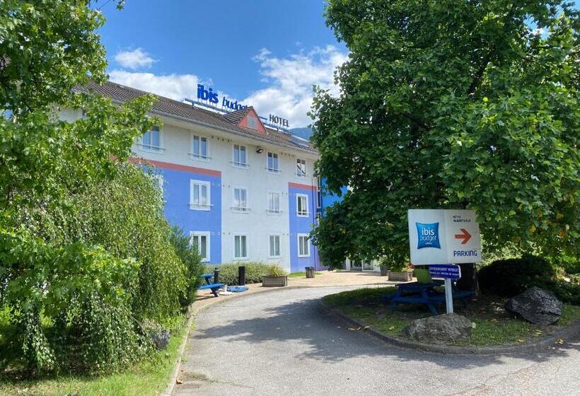 Отель Ibis Budget Albertville