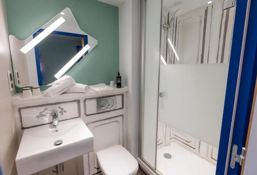 Отель Ibis Budget Albertville