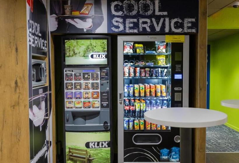 Отель Ibis Budget Albertville