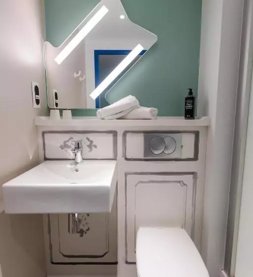 ホテル Ibis Budget Albertville