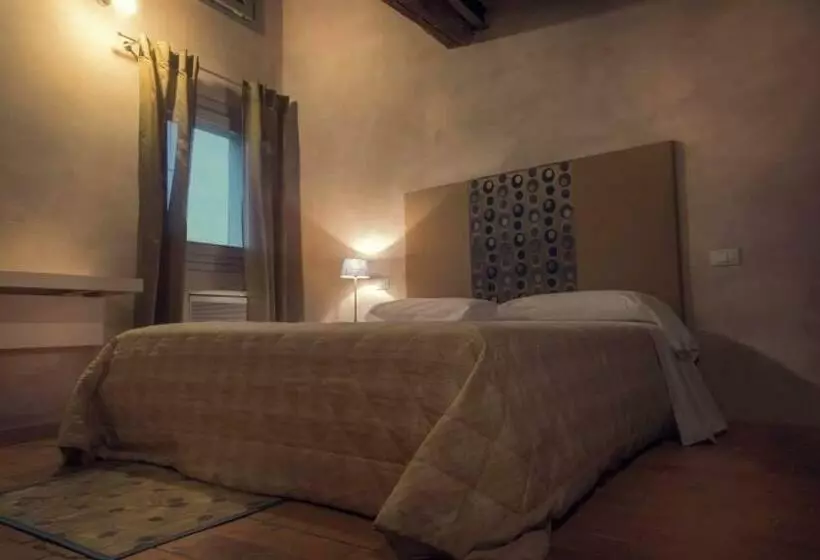 هتل Agriturismo Albero Del Latte