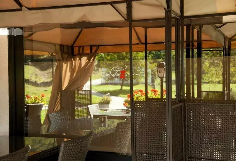 ホテル Ristorante Groven