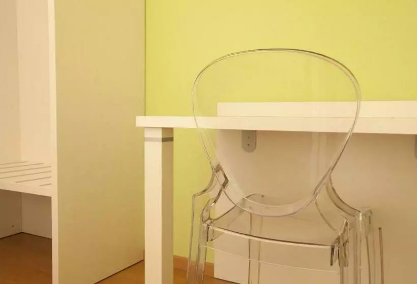 ホテル Ristorante Groven