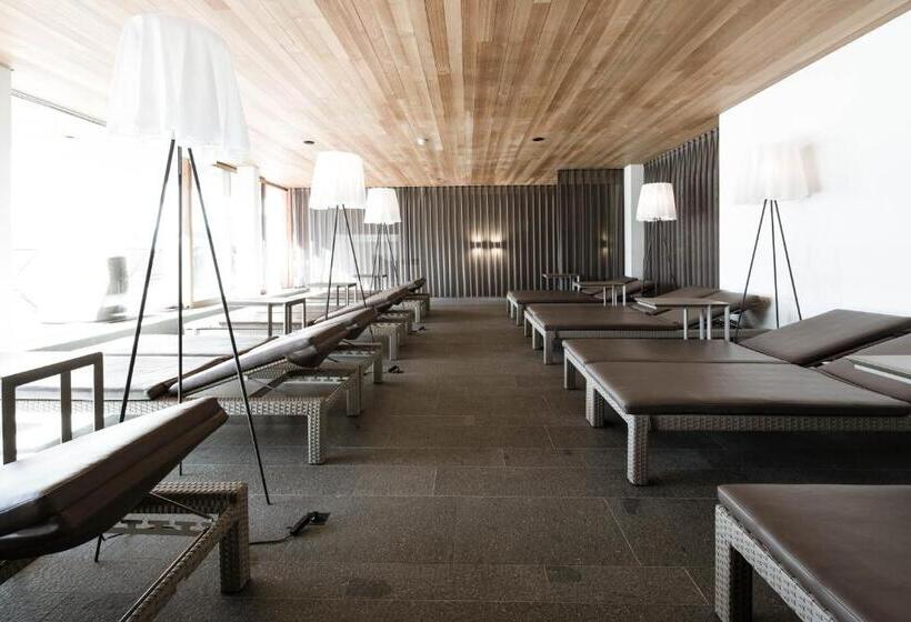 Отель Weisses Kreuz