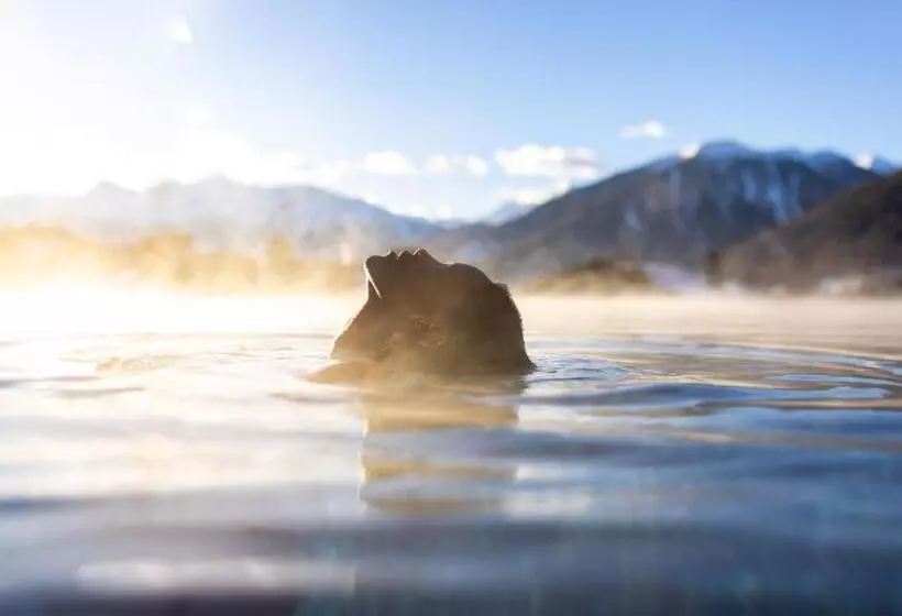 ホテル Weisses Kreuz