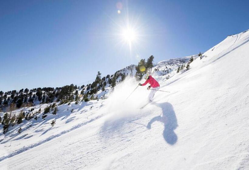 Отель Weisses Kreuz