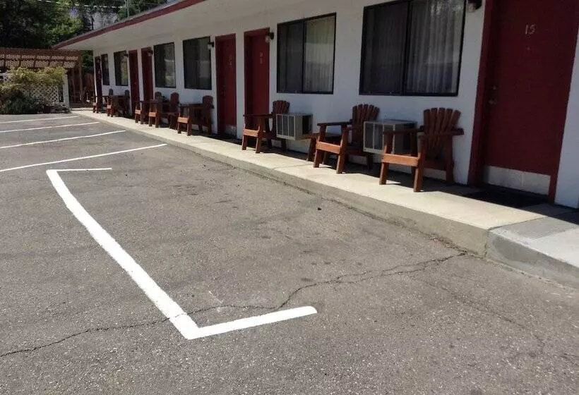 Independence Courthouse Motel