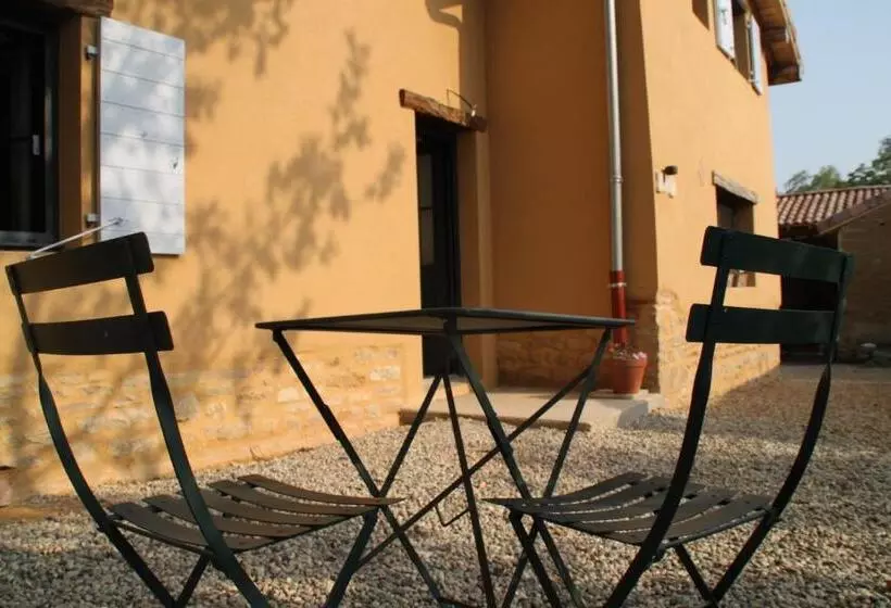 Majatalo Bed & Breakfast   Maison De Marie