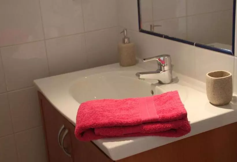 Majatalo Bed & Breakfast   Maison De Marie