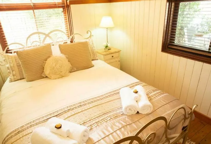 ペンション Celestial Dew Guesthouse In Tyalgum