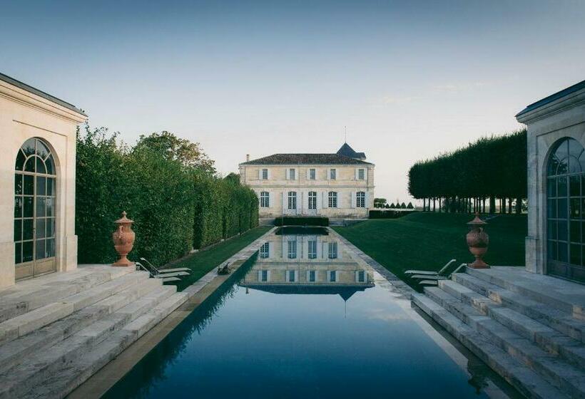 ペンション Château Du Tertre