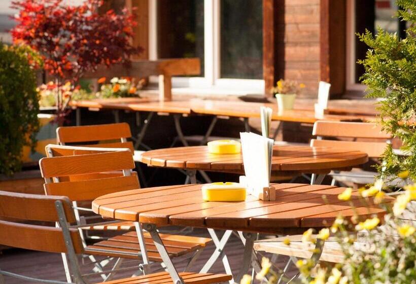 Пансион Nangijala Guest House