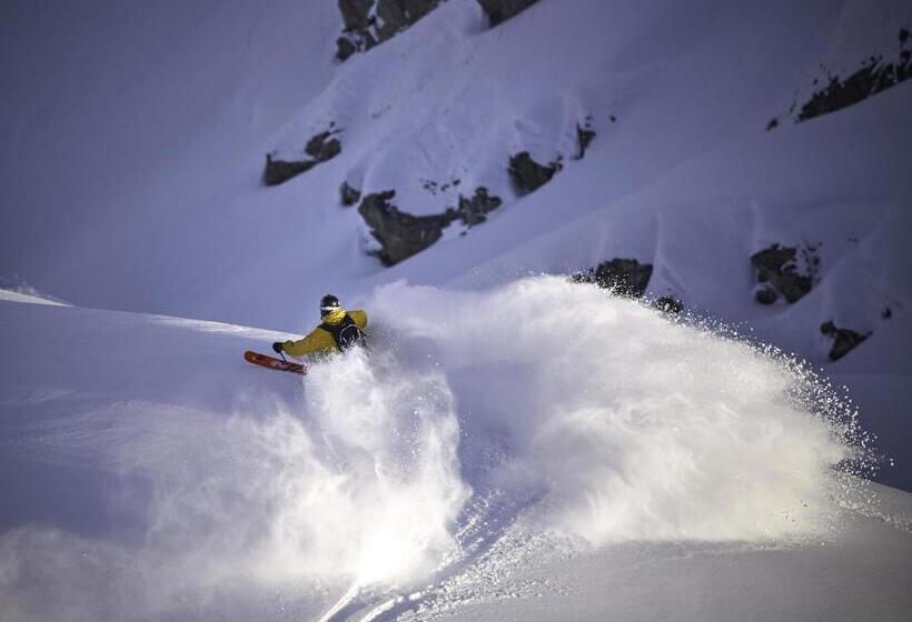 بنسيون Nangijala Guest House