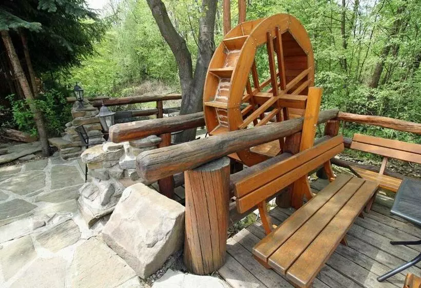 Majatalo Wellness Penzion Na Kamyncu