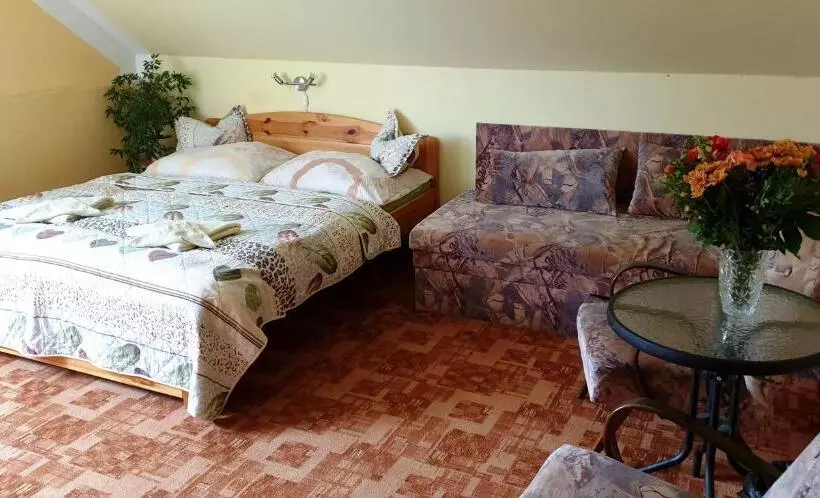 Majatalo Penzion U Sýkorů