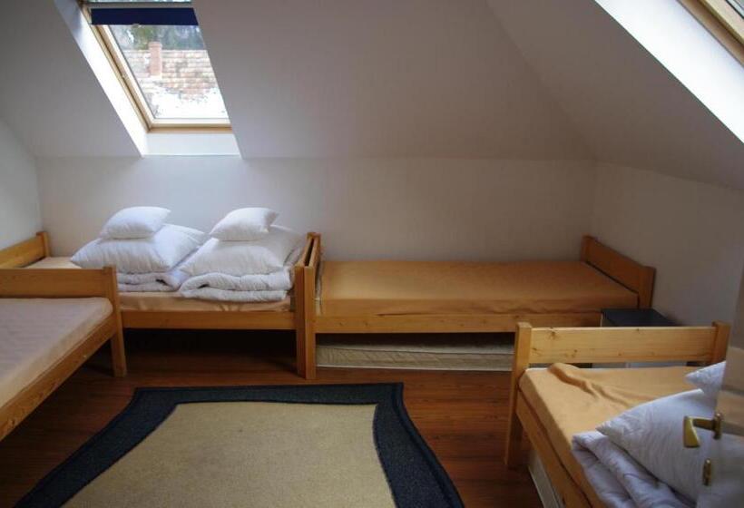 펜션 Vadszőlő Szálló és Étterem Bakonybél