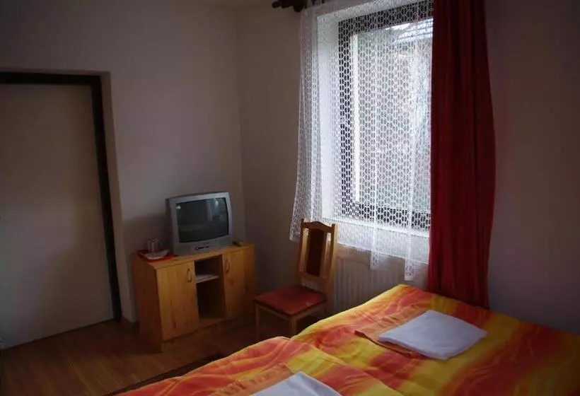 ペンション Vadszőlő Szálló és Étterem Bakonybél