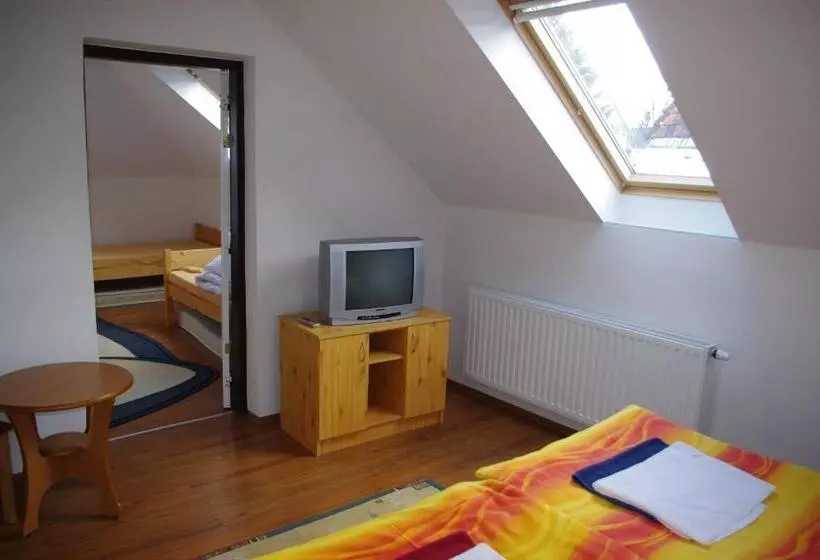 ペンション Vadszőlő Szálló és Étterem Bakonybél