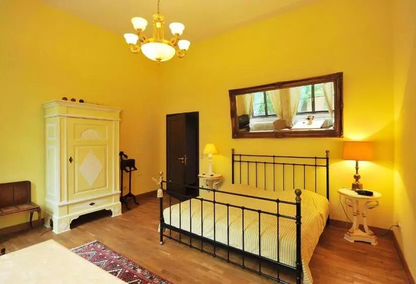 Schlosshotel Bredenfelde