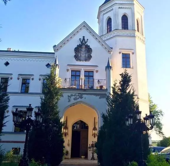 Schlosshotel Bredenfelde