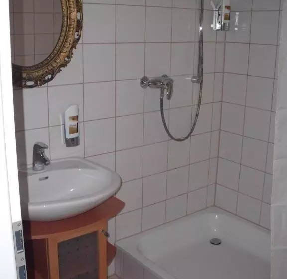 Schlosshotel Bredenfelde