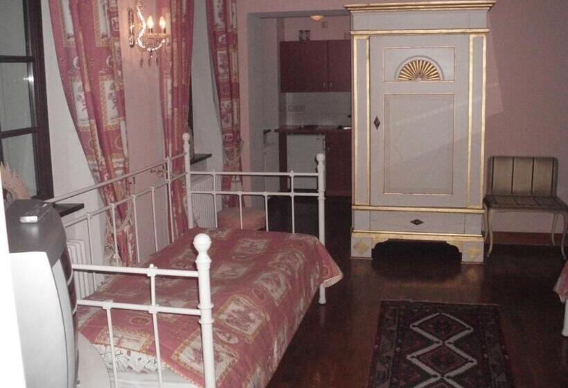 Schlosshotel Bredenfelde