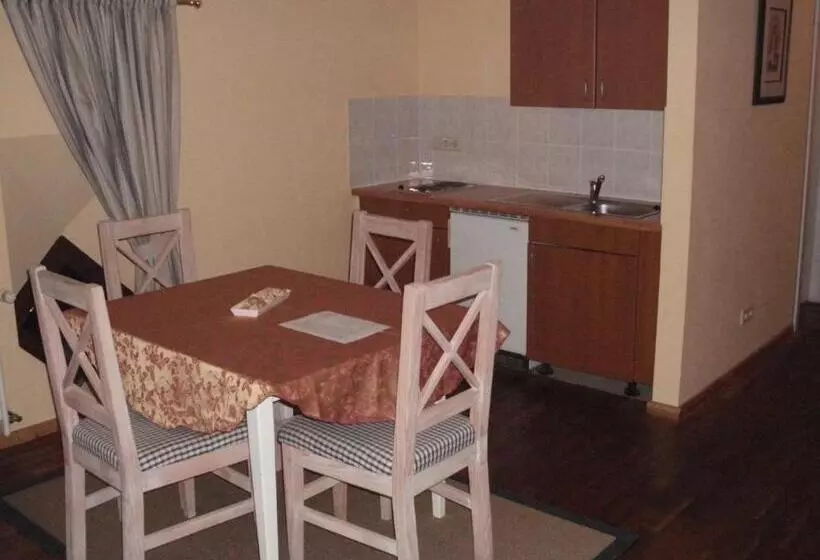 Schlosshotel Bredenfelde